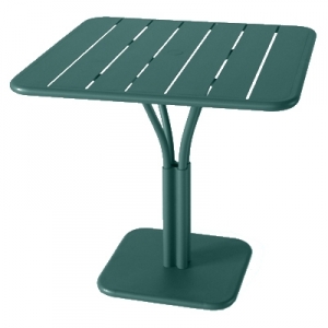 table de jardin carrée - Luxembourg Frédéric Sofia